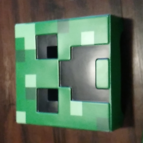 Mine craft costume - Picture 4 of 7